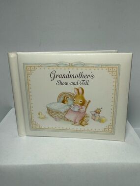 Vintage Hallmark “Grandmother’s Show-and-Tell” Baby Photo Album Made in USA